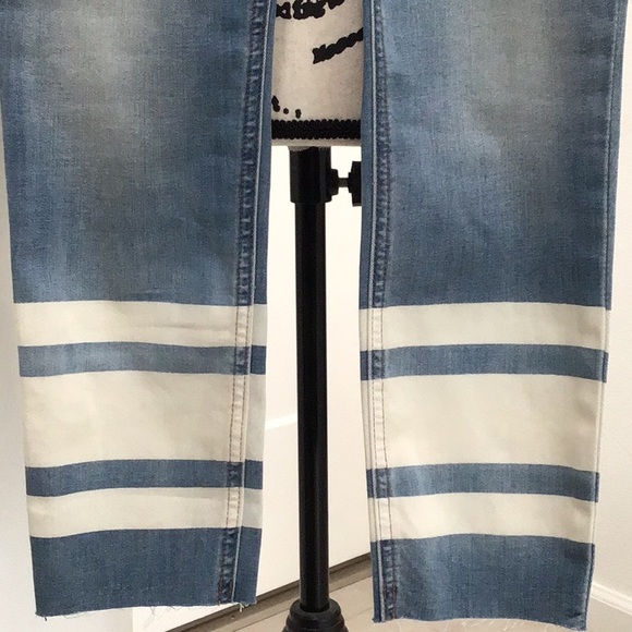 NWOT EXPRESS Light Wash Patch Denim Legging w/ Lined Bottom - Picture 5 of 10